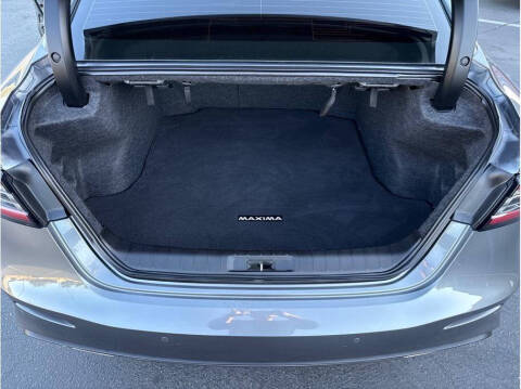 2020 Nissan Maxima Platinum