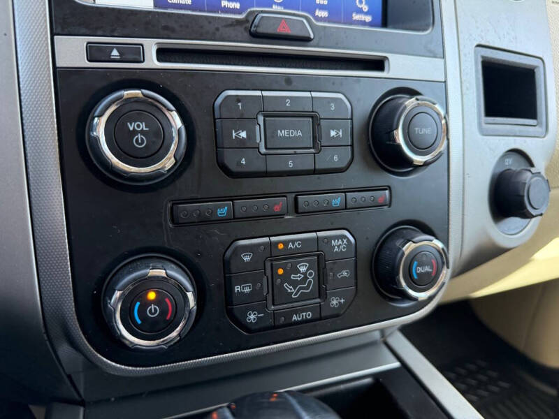 2016 Ford Expedition EL XLT