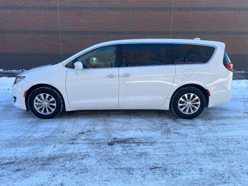 2019 Chrysler Pacifica Touring Plus