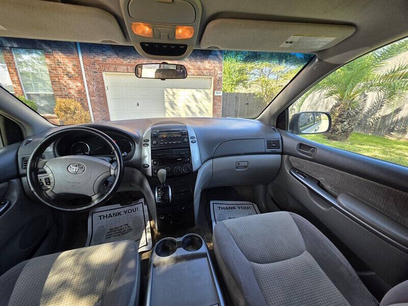 2007 Toyota Sienna LE 7-Passenger