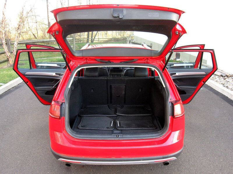 2017 Volkswagen Golf Alltrack