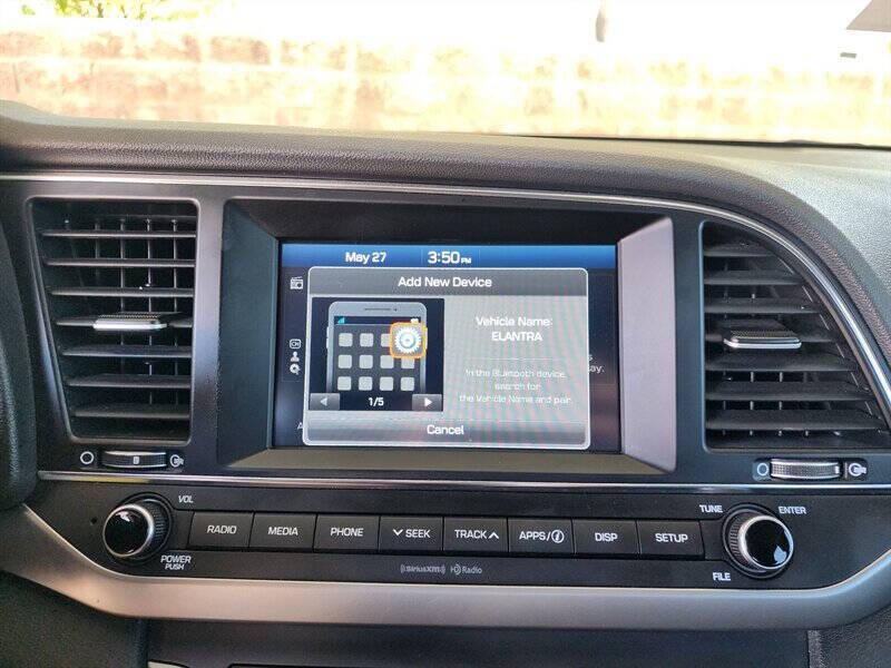 2018 Hyundai Elantra