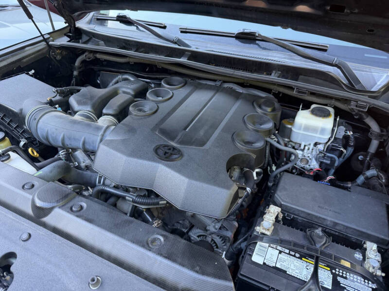 2013 Toyota 4Runner SR5