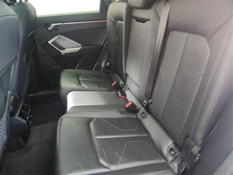 2023 Audi Q3 quattro S line Prem Plus 45 TFSI