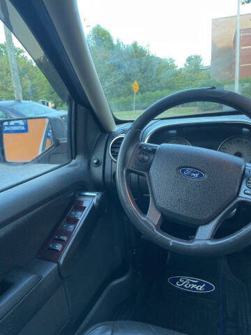 2010 Ford Explorer Limited