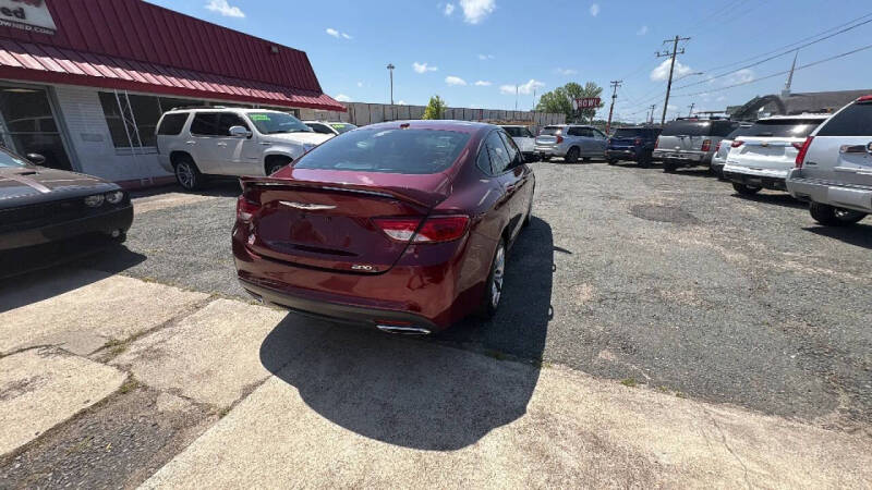 2015 Chrysler 200 S