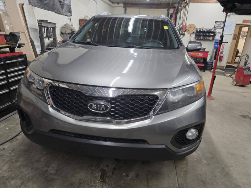 2011 Kia Sorento for sale at Car Connection in Yorkville IL