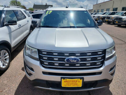 2017 Ford Explorer for sale at Brothers Used Cars Inc in Sioux City IA