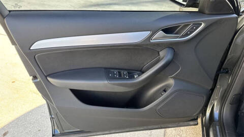 2018 Audi Q3 2.0T Premium Plus