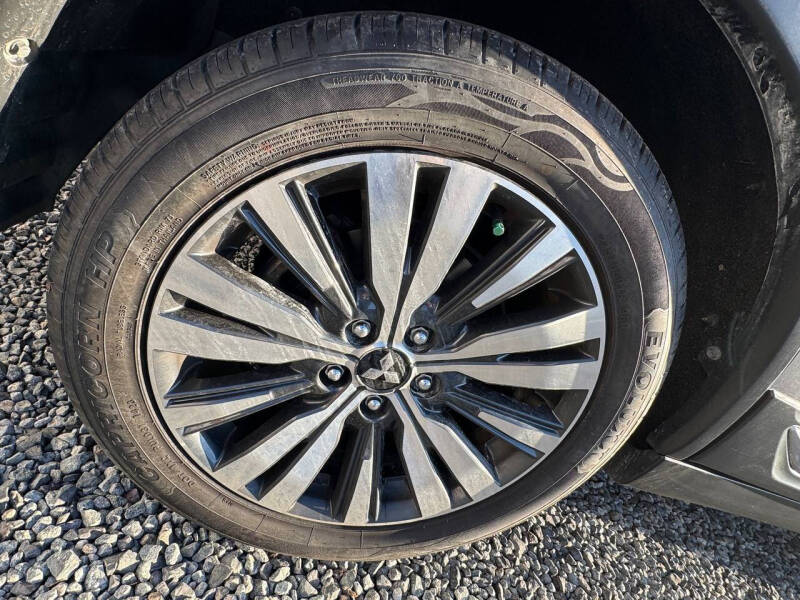 2020 Mitsubishi Outlander ES