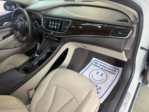 2017 Buick LaCrosse Essence