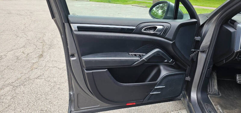 2013 Porsche Cayenne S