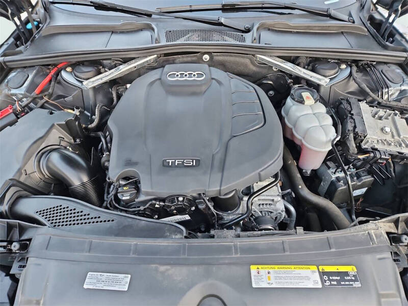 2019 Audi A4 quattro Premium Plus 45 TFSI