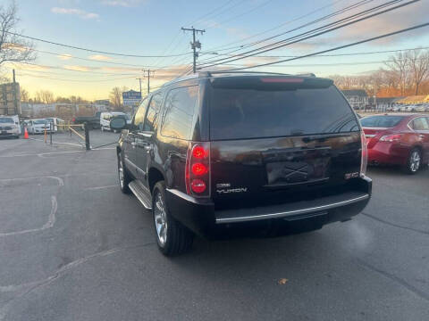 2009 GMC Yukon Denali