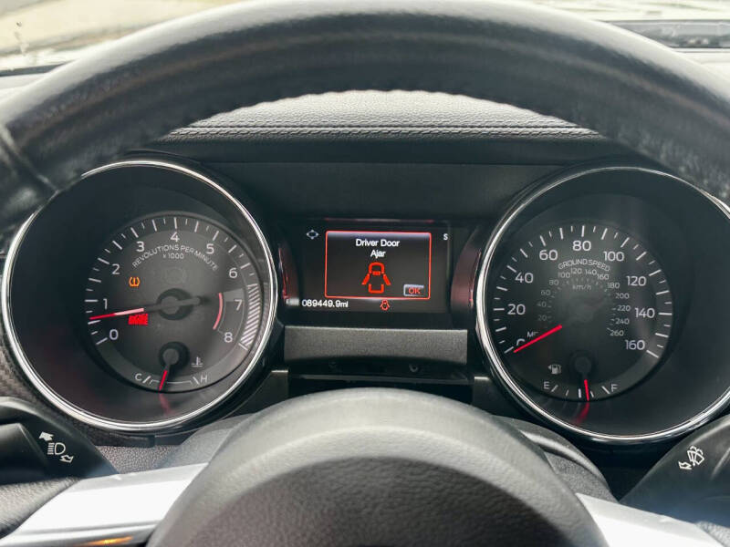 2016 Ford Mustang V6