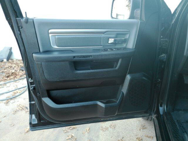 2024 RAM 1500 Classic