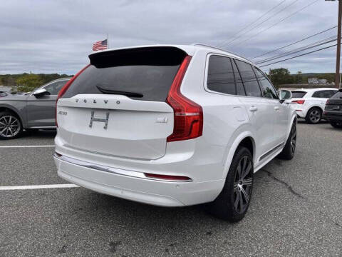 2023 Volvo XC90 Recharge T8 Ultimate Bright Theme 7P