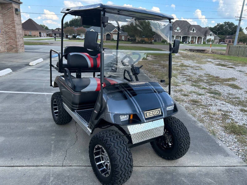 E-Z-GO Golf Cart