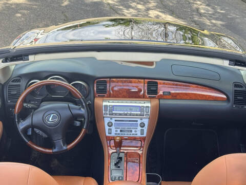 2005 Lexus SC 430