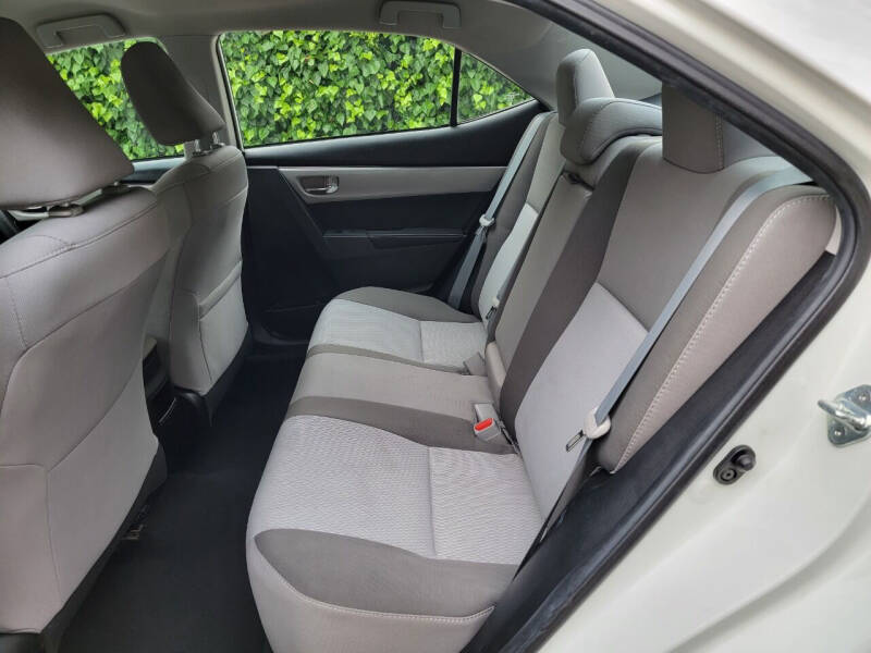 2018 Toyota Corolla LE