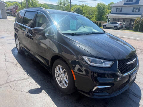 2022 Chrysler Pacifica Touring L