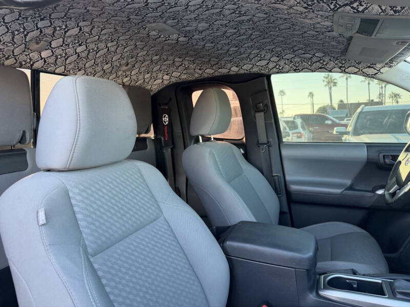 2022 Toyota Tacoma SR5 V6