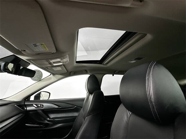 2022 Mazda CX-9 Touring Plus