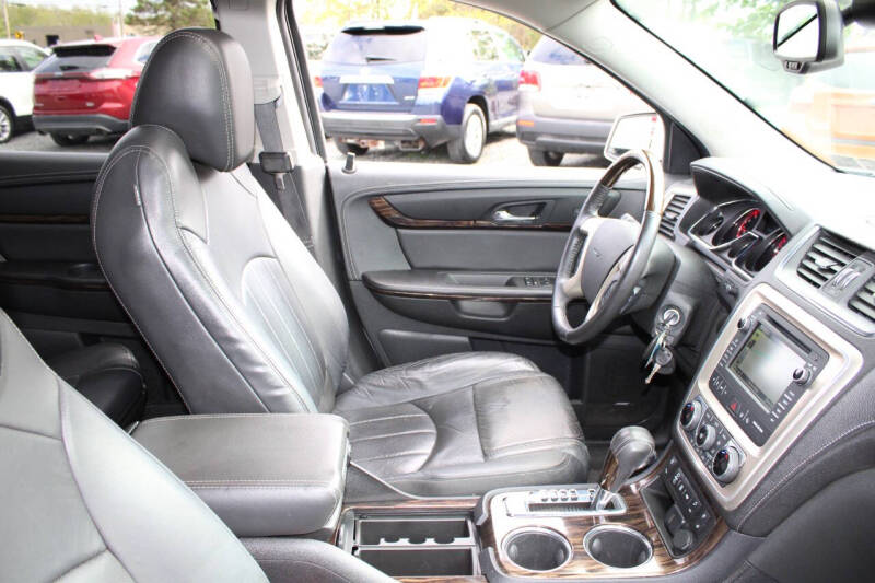 2016 GMC Acadia Denali