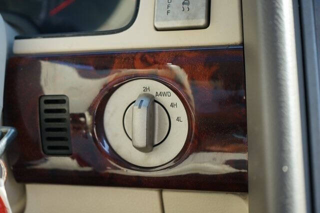 2004 Lincoln Navigator Luxury