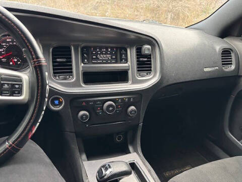 2012 Dodge Charger SE