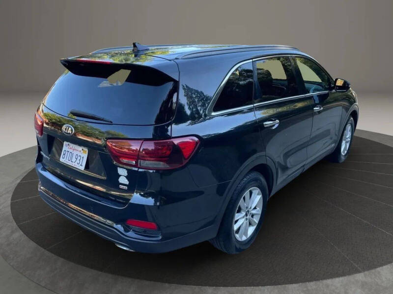 2019 Kia Sorento LX