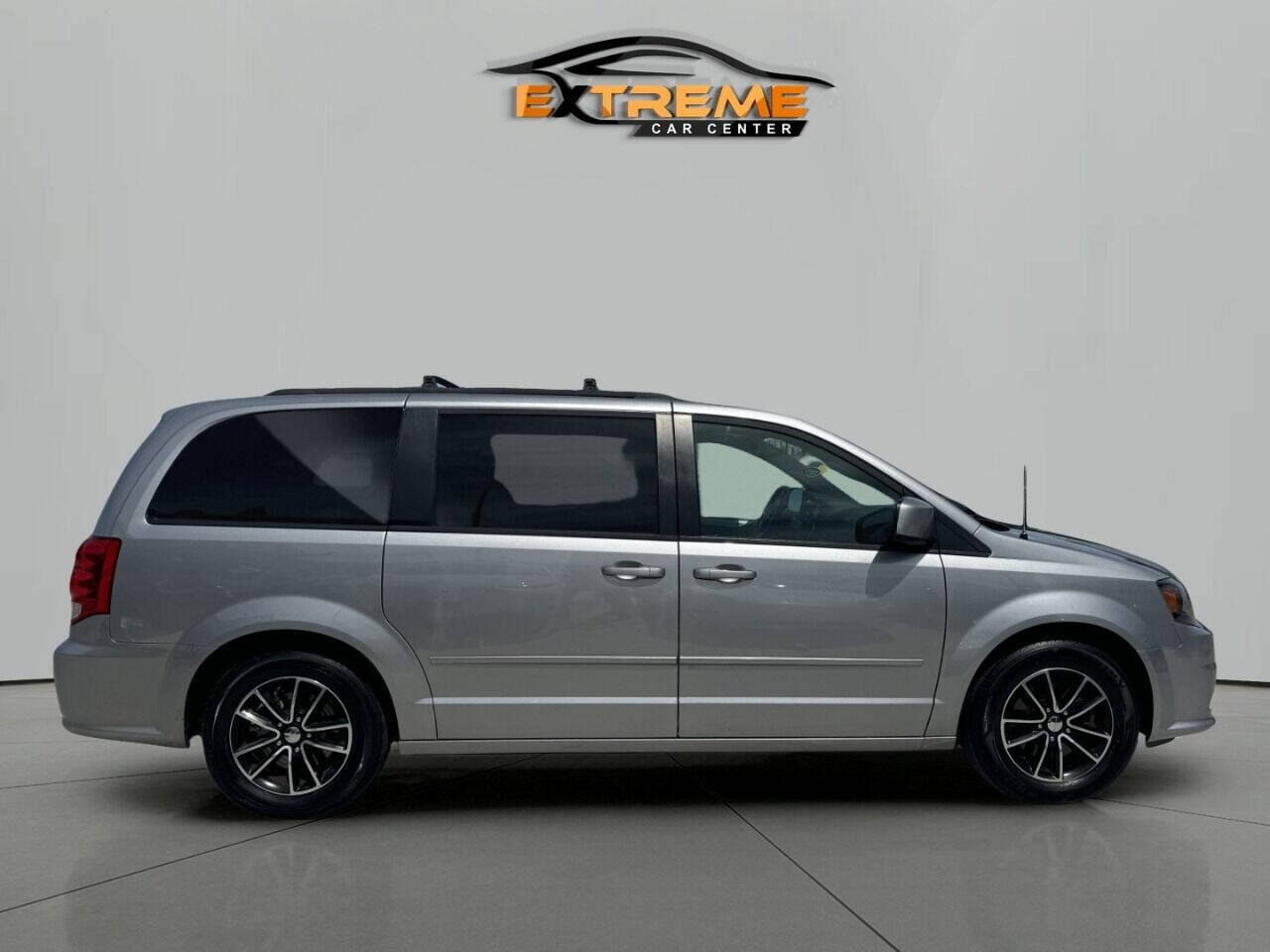 2016 Dodge Grand Caravan for sale at Extreme Car Center in Detroit, MI