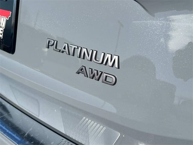 2025 Nissan Rogue Platinum