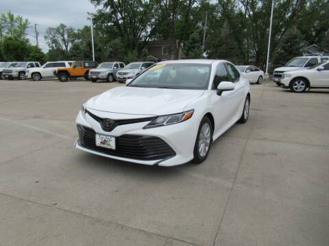 2018 Toyota Camry for sale at Aztec Motors in Des Moines IA