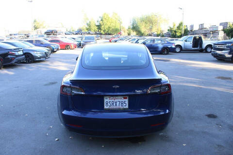 2020 Tesla Model 3 Standard Range Plus