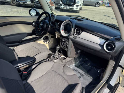 2012 MINI Cooper Hardtop