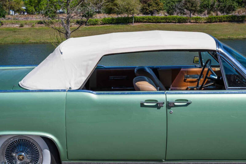 1965 Lincoln Continental