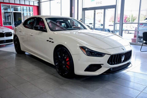 2022 Maserati Ghibli Modena