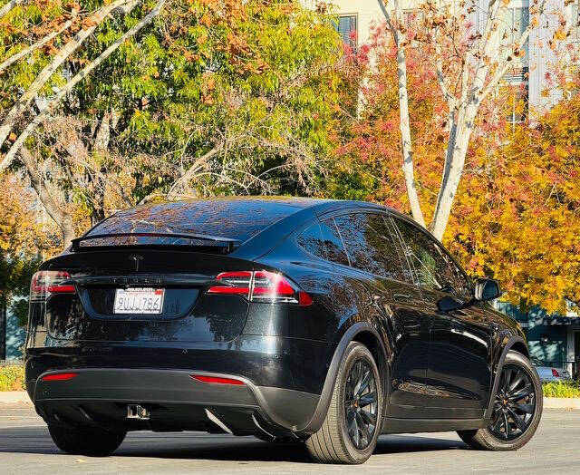 2017 Tesla Model X 75D
