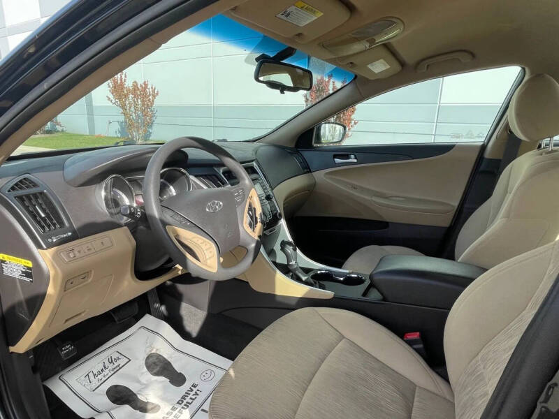 2012 Hyundai Sonata GLS