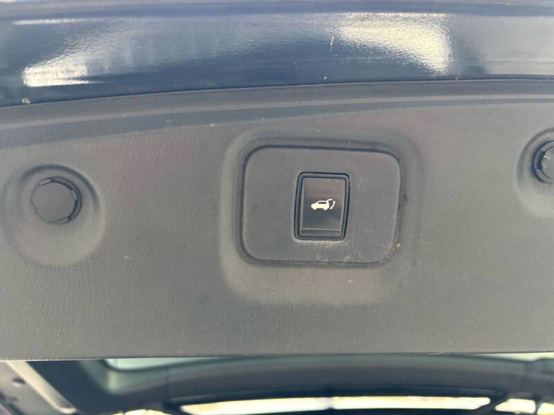 2015 Nissan Pathfinder Platinum