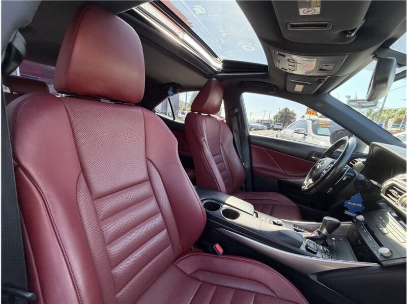 2016 Lexus IS 350