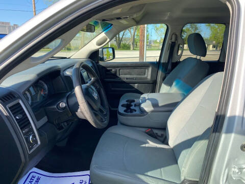 2017 RAM 1500 Express