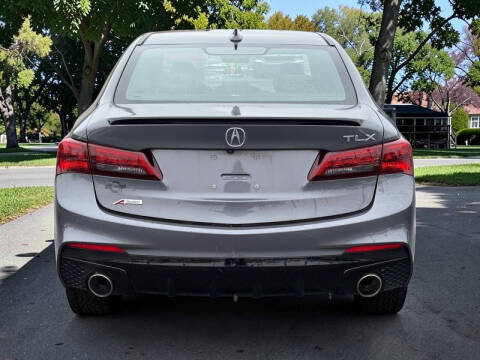 2019 Acura TLX
