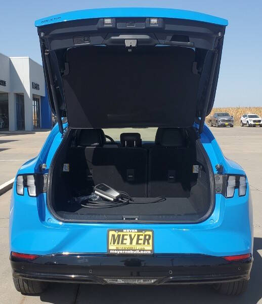 2021 Ford Mustang Mach-E Premium