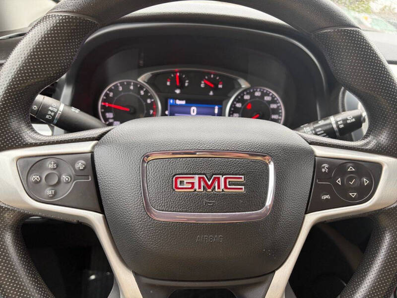 2021 GMC Acadia SLE