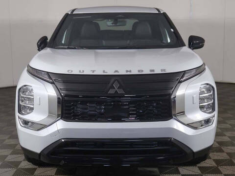 2026 Mitsubishi Outlander LE