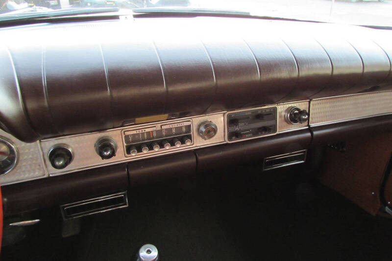 1957 Ford Thunderbird