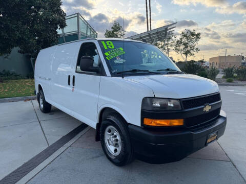2019 Chevrolet Express 3500
