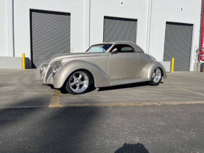 1939 Ford Cabriolet
